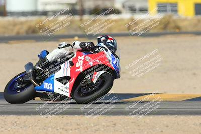 media/Feb-09-2025-CVMA (Sun) [[503986ac15]]/Race 8-Formula LW Twins Shootout/